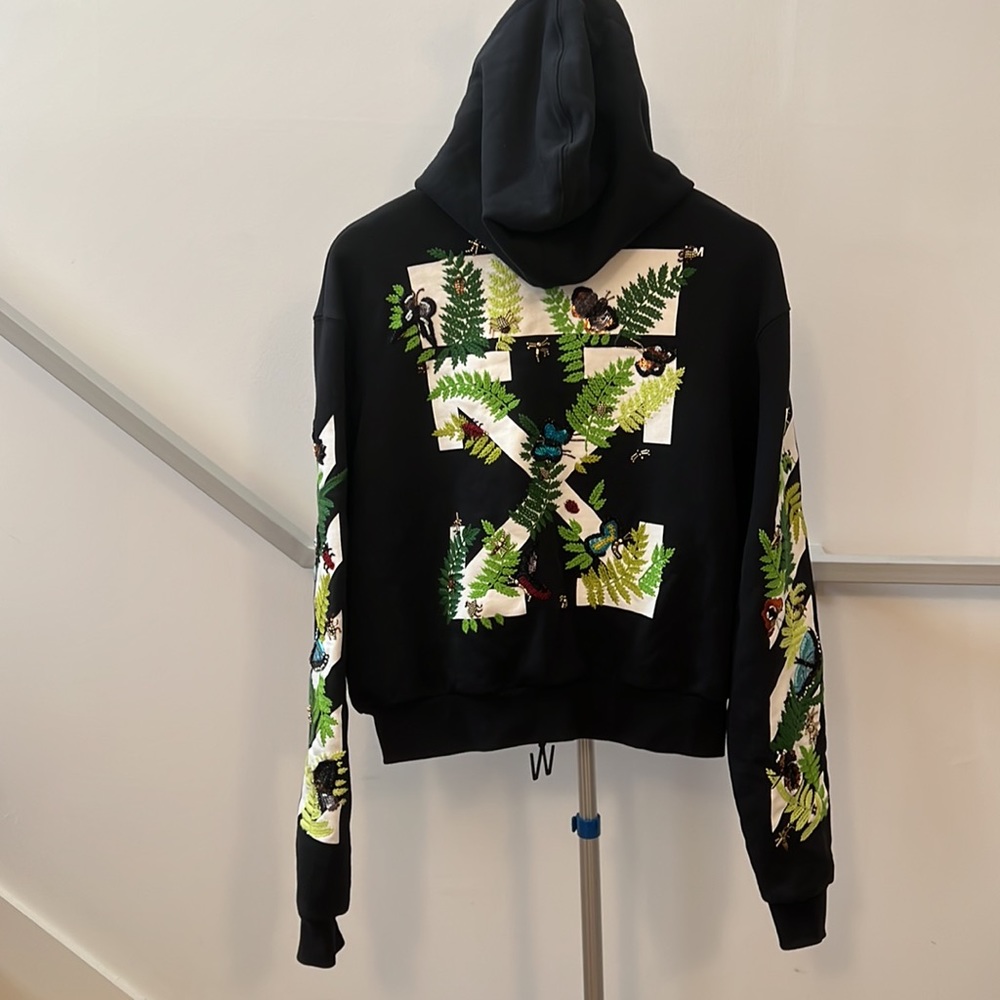 OFF WHITE Women’s butterflies and leaves sweatshirt Size S